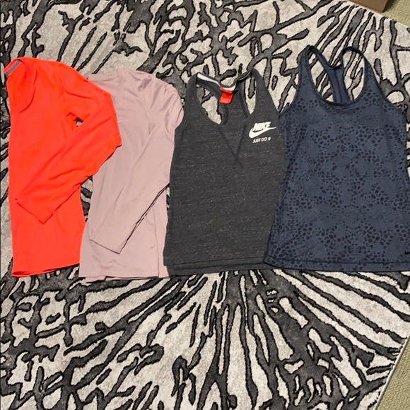 Nike Tops - Bundle Lot of 4 Nike Tops